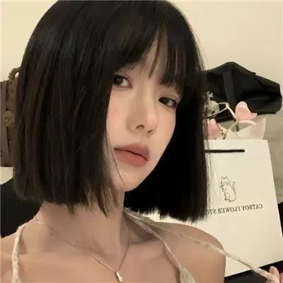 【科幻动作】《魔女》首部曲金多美：看起来人畜无害的女高中生，觉醒后一招秒杀全场武装特工