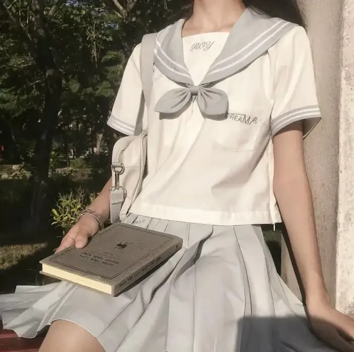 极致纯爱与虐心《我想吃掉你的胰脏》动画版：名字越恐怖，剧情越感人的催泪神作