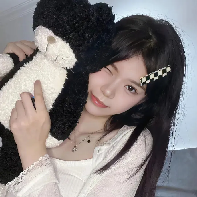 【荒诞喜剧】《完美的他人》韩版完美陌生人：手机公开游戏，七个好友在餐桌上互相撕下虚伪面具